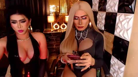 unforgettableuncut online show from August 11, 8:33 pm