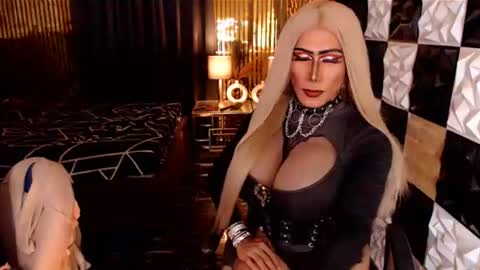 unforgettableuncut online show from August 11, 9:39 pm