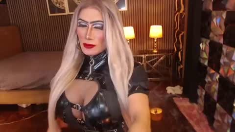 unforgettableuncut online show from August 14, 1:26 pm