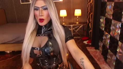 unforgettableuncut online show from August 14, 2:43 pm