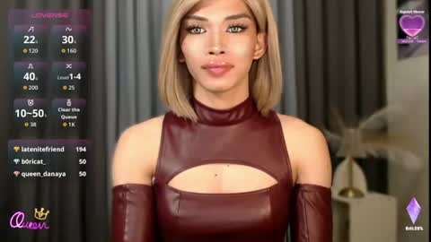 Miss Andrea online show from July 27, 12:32 pm