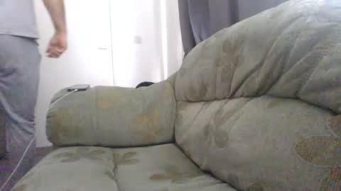 unknown_mr_bd online show from August 8, 7:52 am