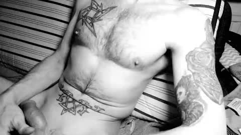 unlitimnaughty_ online show from February 28, 8:23 am