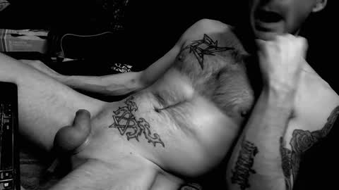 unlitimnaughty_ online show from April 10, 11:59 am