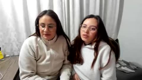 Kary joha and jess online show from August 13, 12:35 am