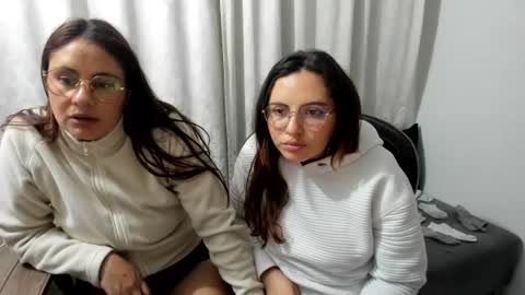 Kary joha and jess online show from August 13, 2:47 am