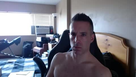 upstateroamer_315 online show from August 29, 6:40 pm