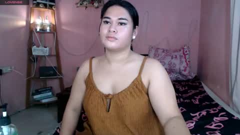 ur_baby_rebbecca online show from August 5, 3:48 am