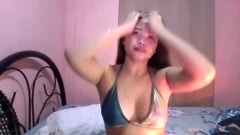 ur_cristal online show from August 7, 5:13 pm