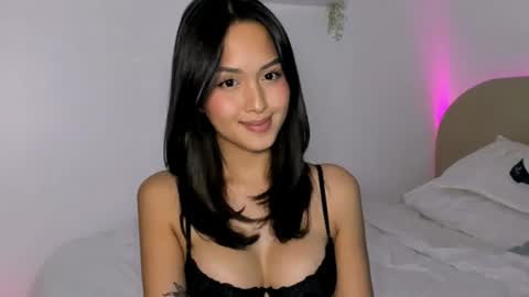 Veronica Lodge online show from July 8, 8:35 pm