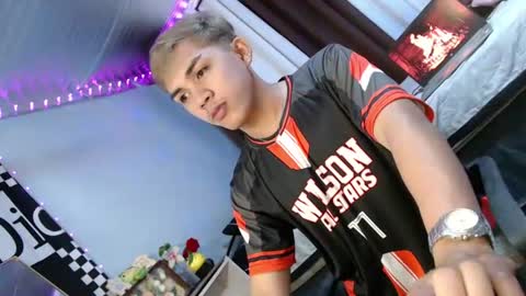 ur_shan21 online show from July 12, 8:09 am