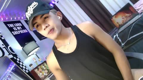 ur_shan21 online show from July 21, 6:10 pm