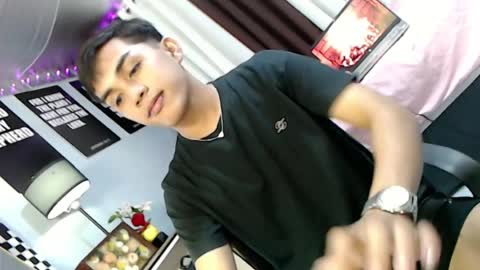 ur_shan21 online show from August 7, 5:46 pm