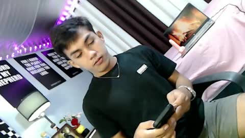 ur_shan21 online show from August 10, 5:03 pm