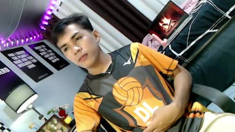 ur_shan21 online show from August 11, 2:30 pm