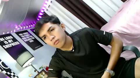 ur_shan21 online show from August 15, 6:34 pm