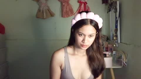 lovelyangel online show from July 28, 6:47 pm