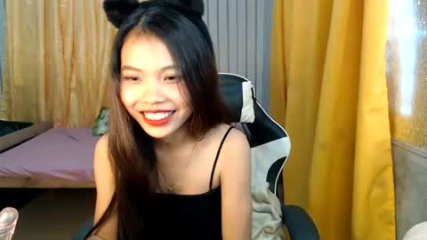 ur_sweetalthea online show from August 11, 7:21 am