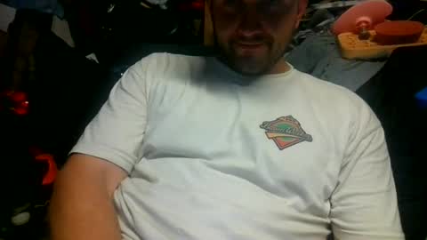 ur_zaddy4now online show from July 23, 2:52 pm