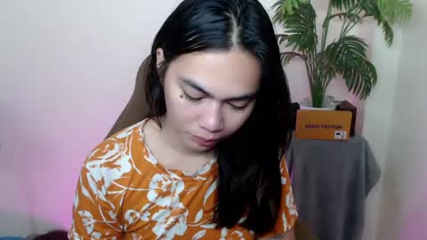 urasian_erica online show from August 12, 1:13 pm