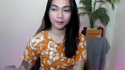 urasian_erica online show from August 12, 6:43 pm