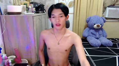 urasian_john20 online show from July 28, 9:04 am