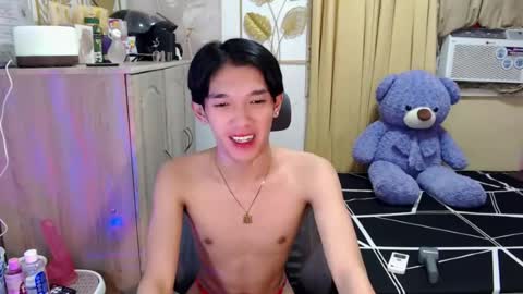 urasian_john20 online show from July 30, 10:11 am