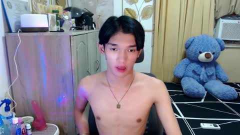 urasian_john20 online show from July 30, 2:02 pm