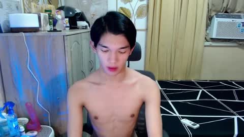 urasian_john20 online show from August 2, 1:40 pm