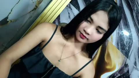 urasian_latinaxxx online show from August 10, 12:23 am