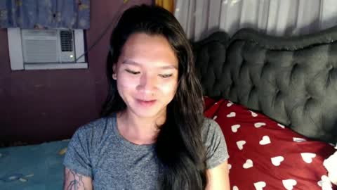 NEWRA  ALLISON online show from July 14, 10:32 pm
