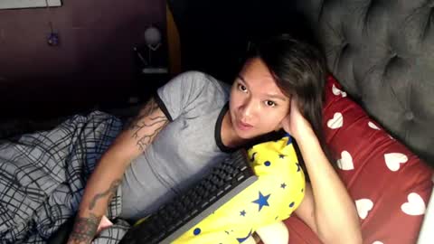 NEWRA  ALLISON online show from July 20, 10:02 pm