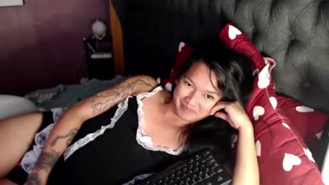 NEWRA  ALLISON online show from August 5, 4:10 am