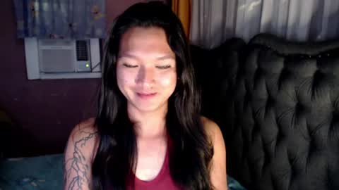 NEWRA  ALLISON online show from August 12, 2:14 am
