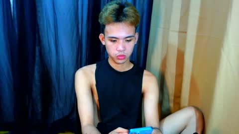 urasiancumboix2 online show from August 11, 6:21 pm