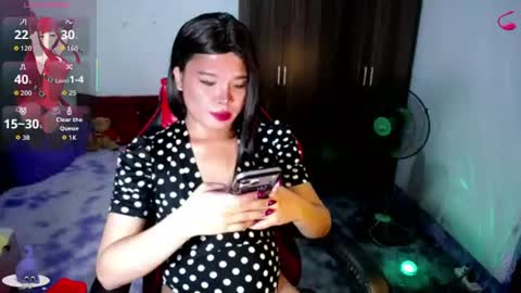 KENDRA online show from August 6, 7:40 am