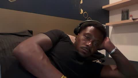 urbandick5 online show from August 14, 3:32 am