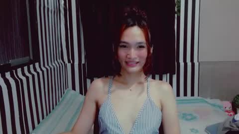 urblossom_princess online show from August 2, 8:05 pm