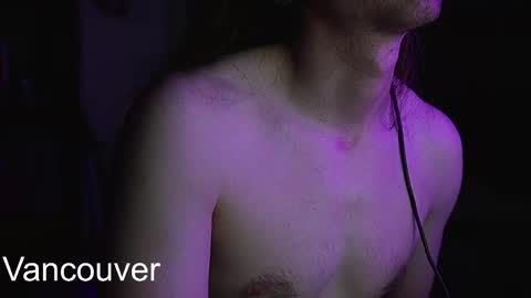 urboytoy_512 online show from April 11, 10:00 am