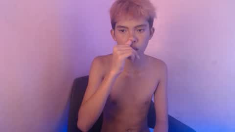 urcumjp online show from May 28, 7:17 pm