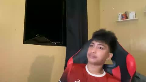 Dannie online show from August 7, 3:23 pm
