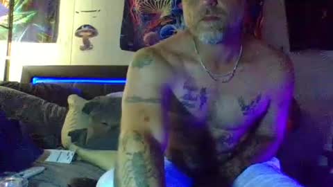 urdaddy875867 online show from July 20, 12:35 am
