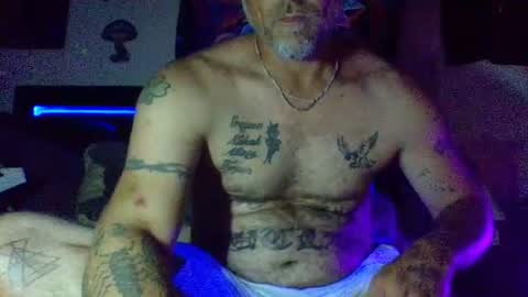 urdaddy875867 online show from July 20, 1:41 am
