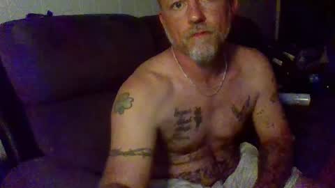 urdaddy875867 online show from July 31, 1:45 am