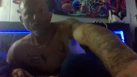 urdaddy875867 online show from August 1, 11:33 pm