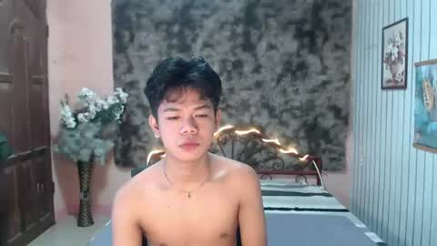 urdreamboy_doms online show from August 5, 12:52 am