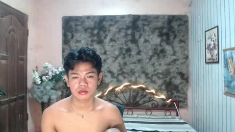 urdreamboy_doms online show from August 5, 12:47 pm