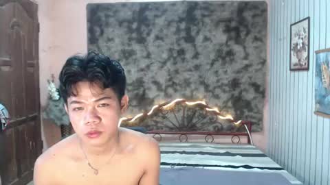 urdreamboy_doms online show from August 9, 2:34 am
