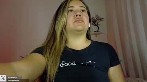 Mia Miller online show from June 21, 3:40 am