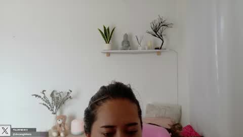 Mia Miller online show from July 8, 11:09 pm